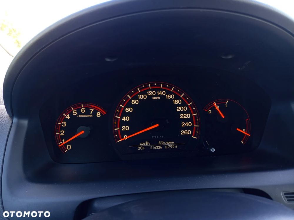 Honda Accord 2.0 Executive - 27