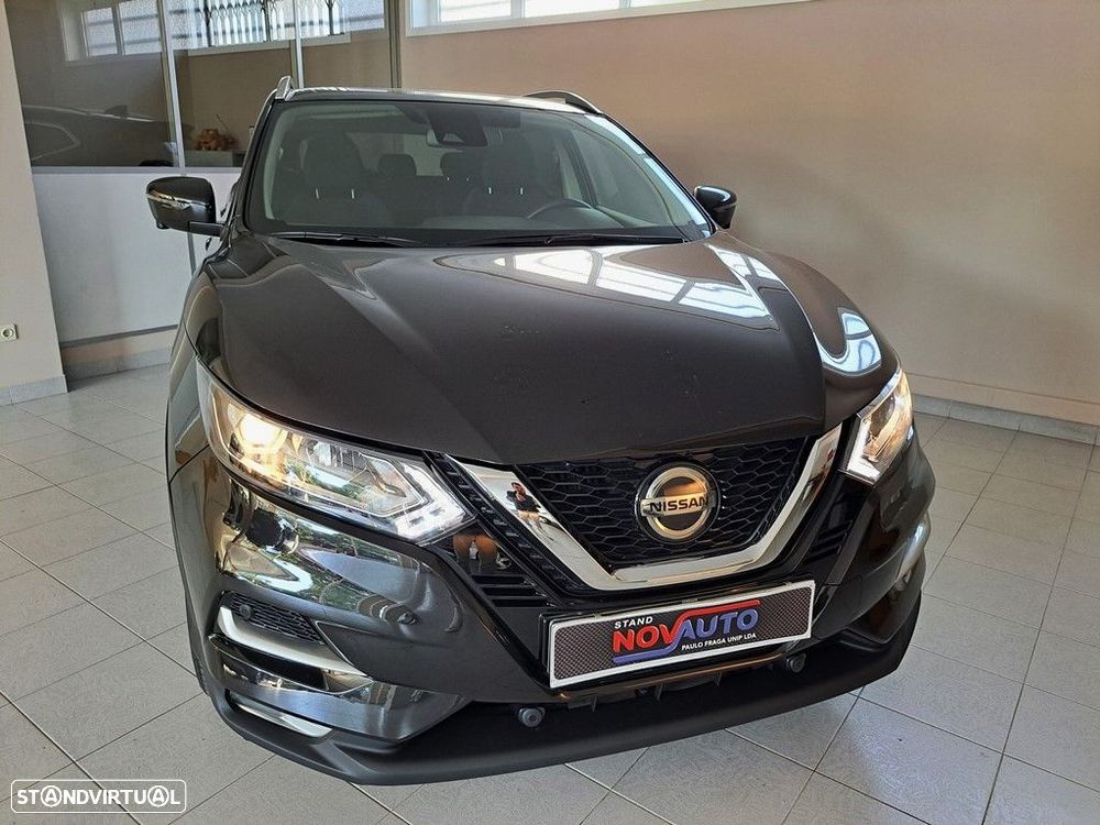 Nissan Qashqai 1.3 DIG-T N-Connecta J18 - 2