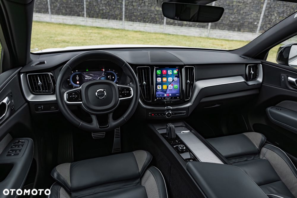 Volvo XC 60 B4 D Ultimate Dark - 23