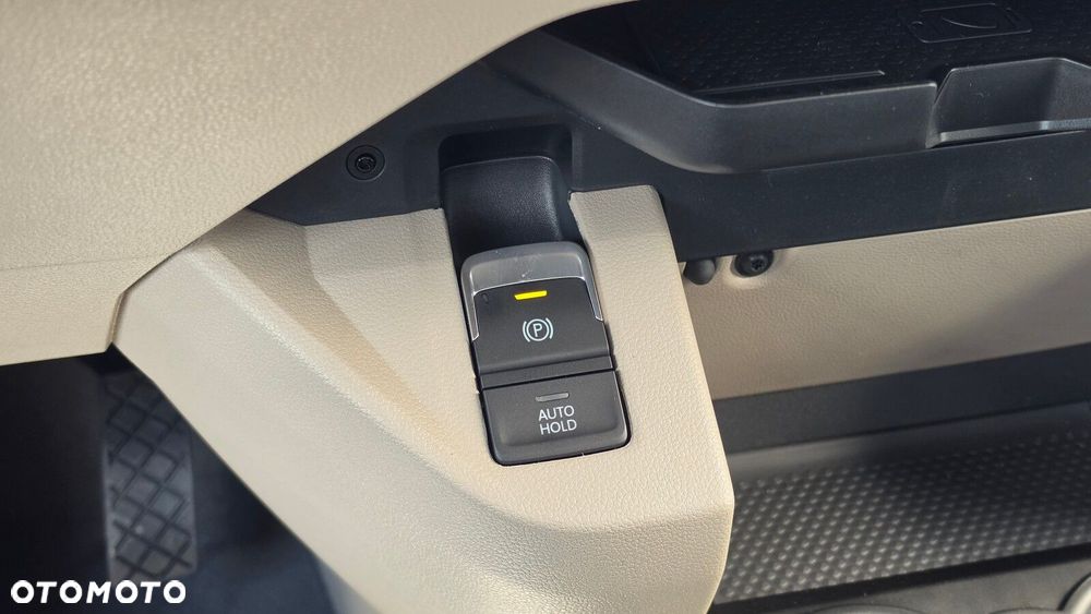 Volkswagen multivan - 16