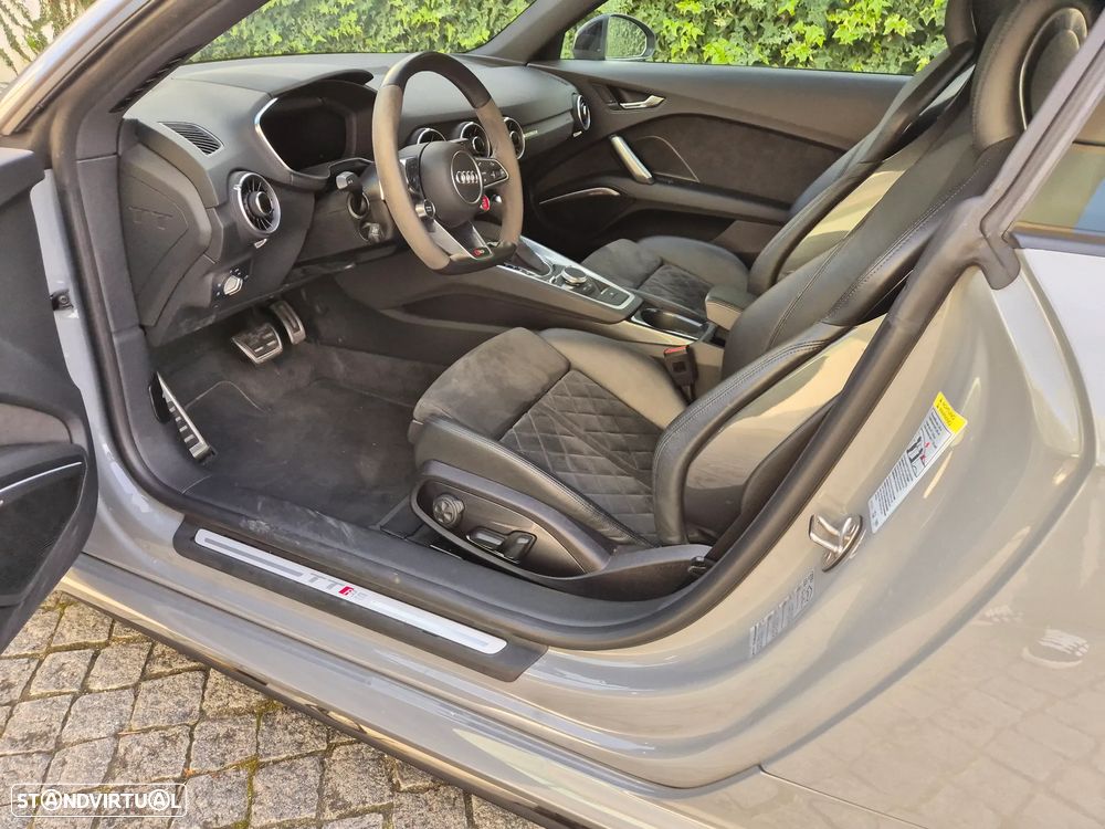 Audi TT RS Coupé 2.5 TFSi quattro S tronic - 2