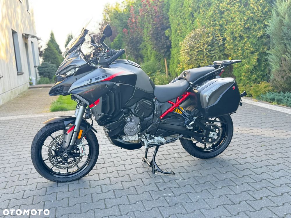 Ducati Multistrada - 10