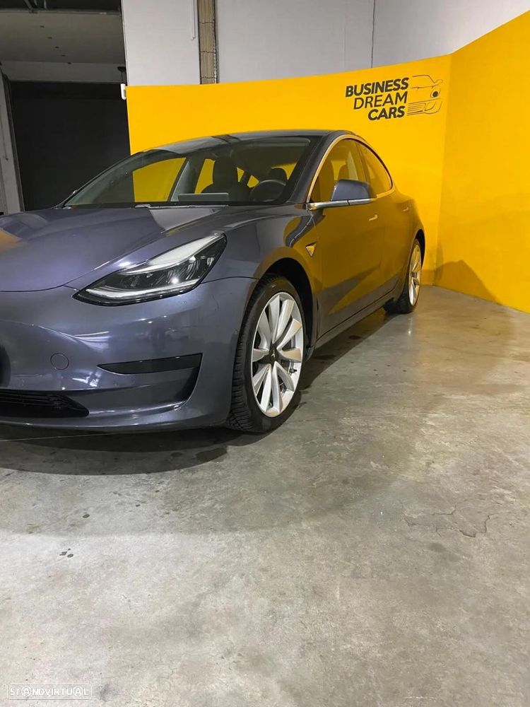 Tesla Model 3 Standard Range Plus RWD - 3