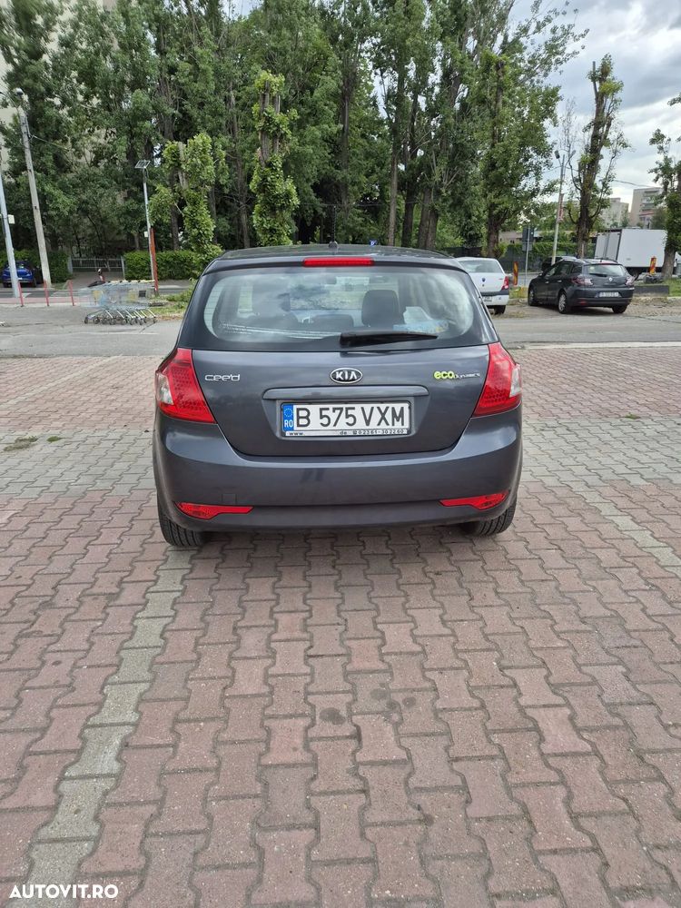 Kia Ceed 1.4 CVVT Attract - 4