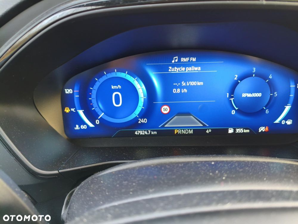 Ford Focus 1.5 EcoBlue STart-Stopp-System ST-LINE X - 12