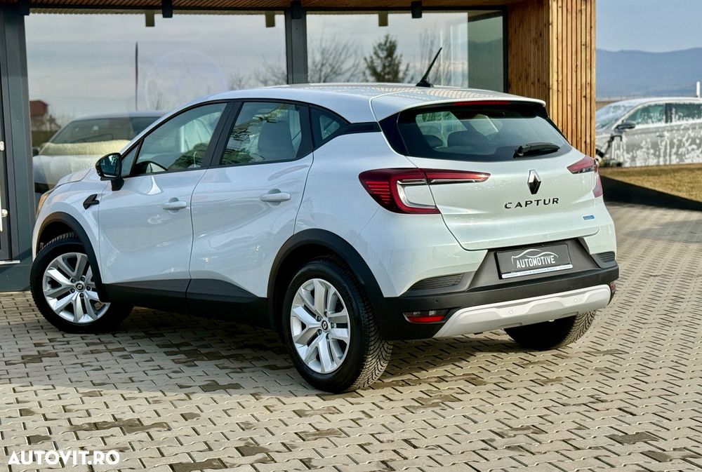 Renault Captur - 4
