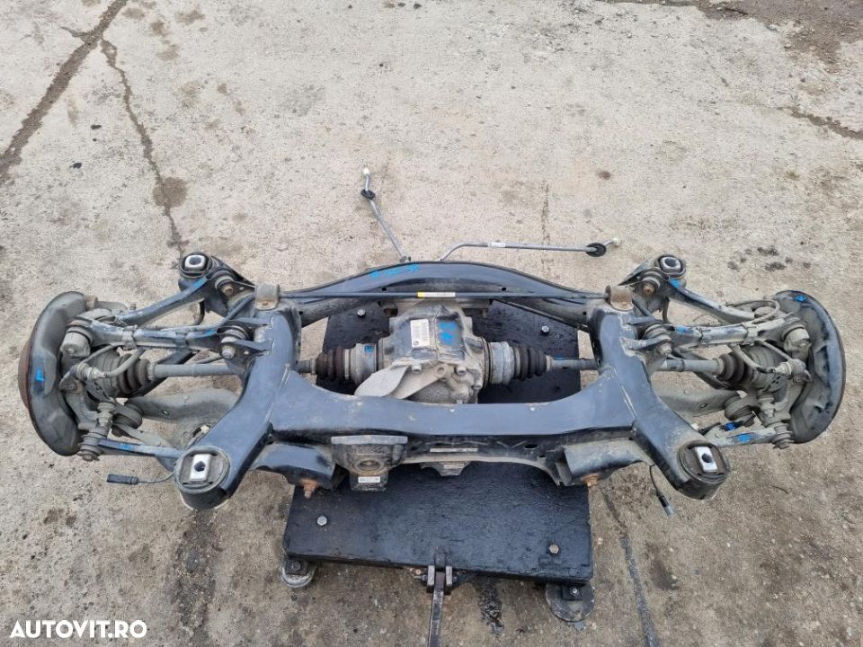 punte spate completa bmw seria 3 f30 320d cutie automata - 1
