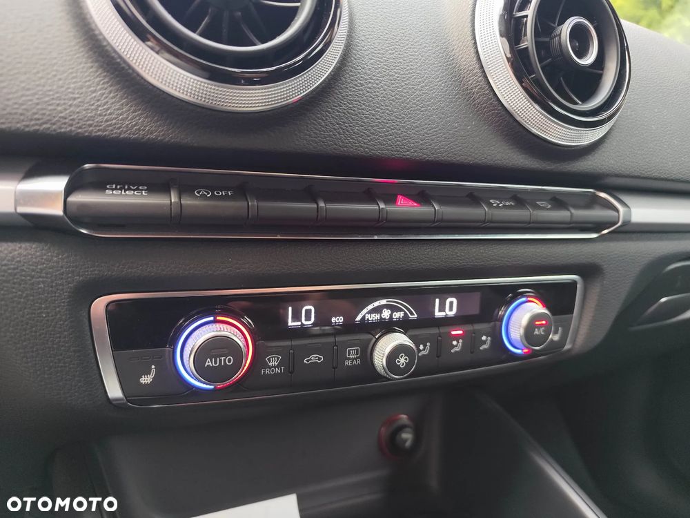 Audi A3 3-drzwiowe 1.4 TFSI Ambiente - 7