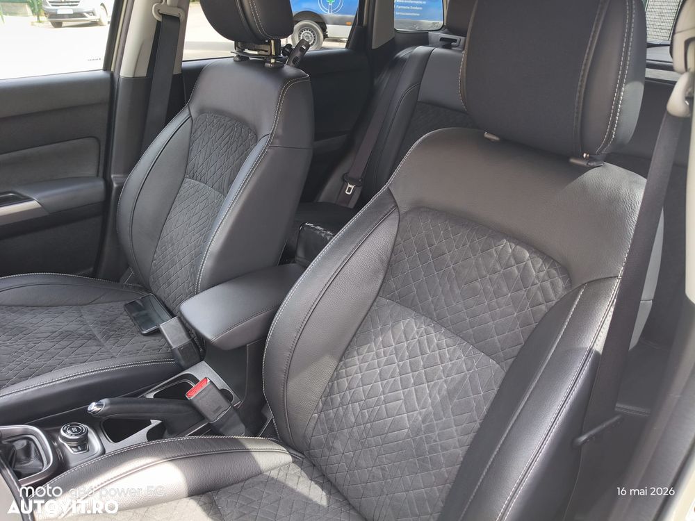 Suzuki Vitara - 11