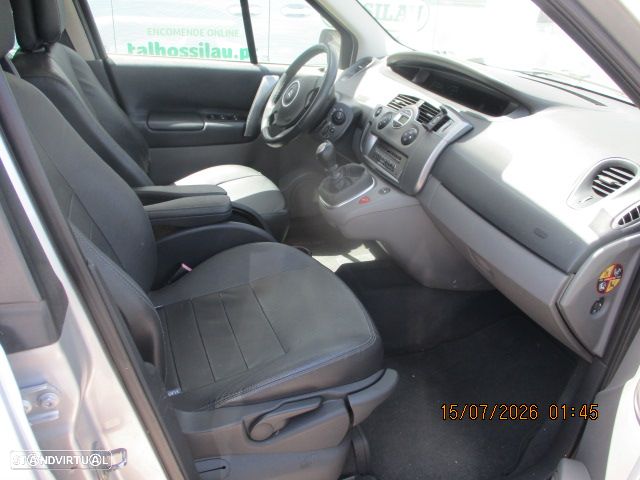 Renault Scénic 1.5 dCi Dynamique S - 7