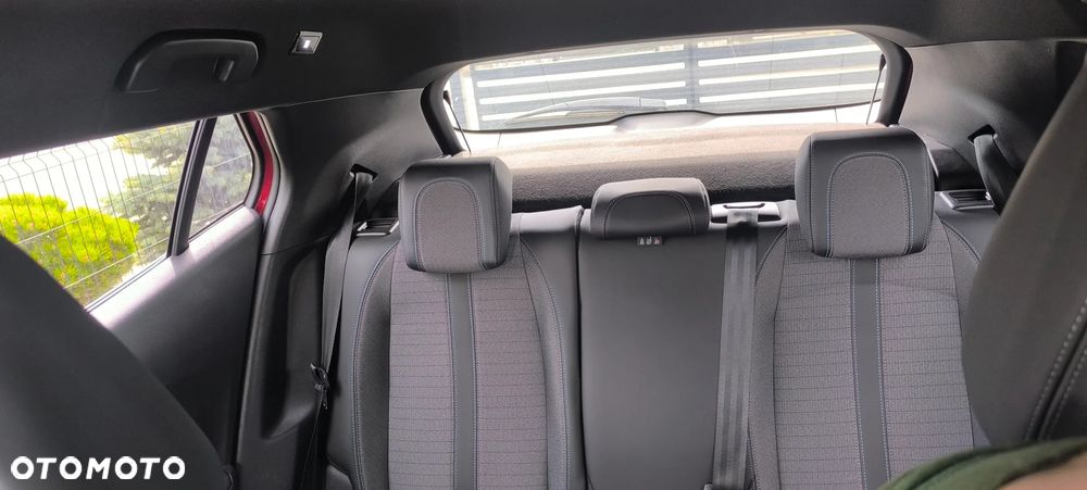 Peugeot 2008 PureTech 130 EAT8 Allure Pack - 14