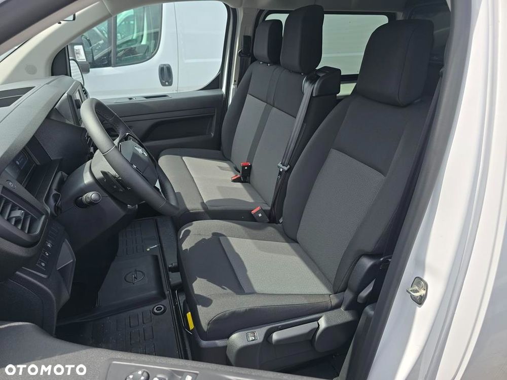 Opel Vivaro 2.2 CDTI XL 3,1t (brygadówka) - 9