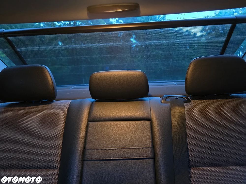 Mercedes-Benz Klasa C 350 4Matic 7G-TRONIC Avantgarde - 14