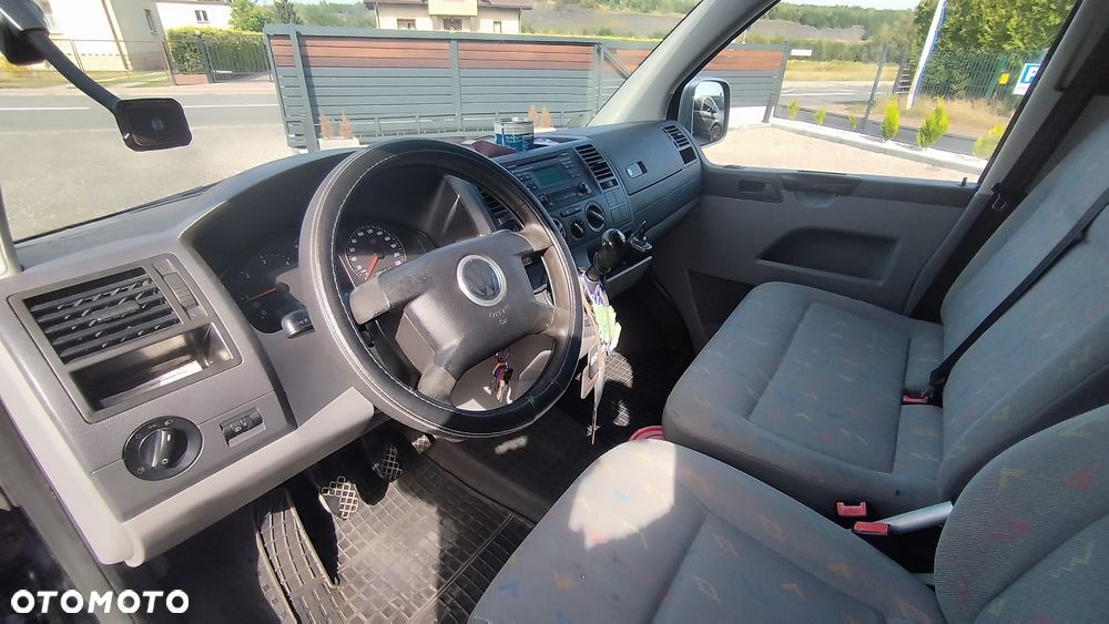 Volkswagen Transporter - 7