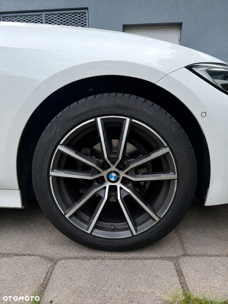 BMW Seria 3 - 22