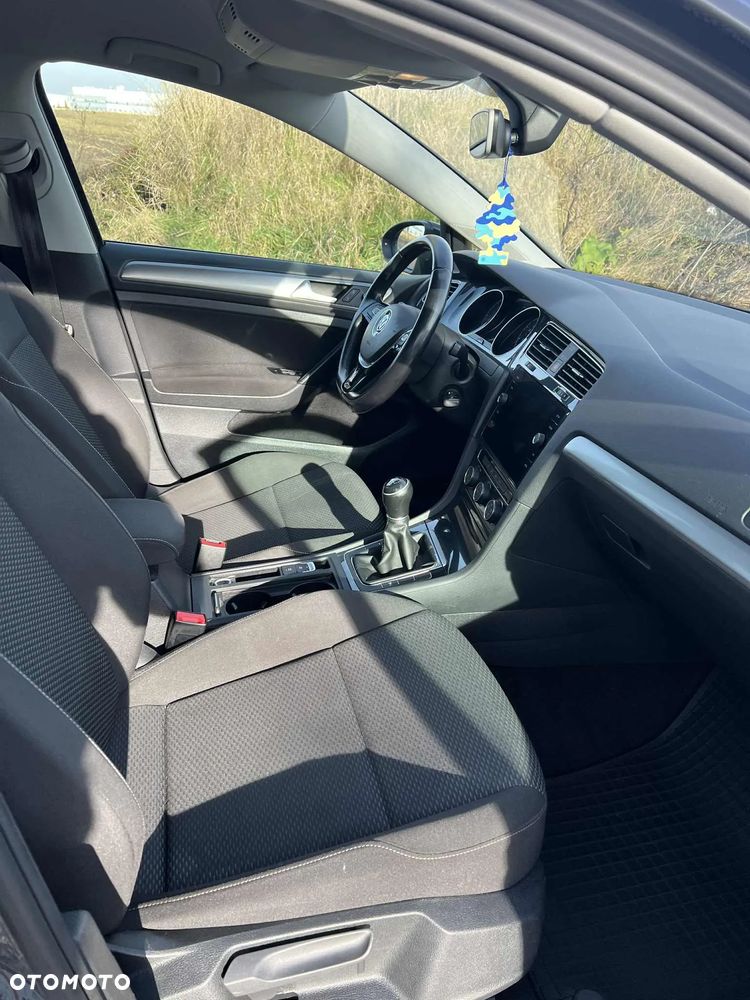 Volkswagen Golf 1.6 TDI BMT Comfortline - 9