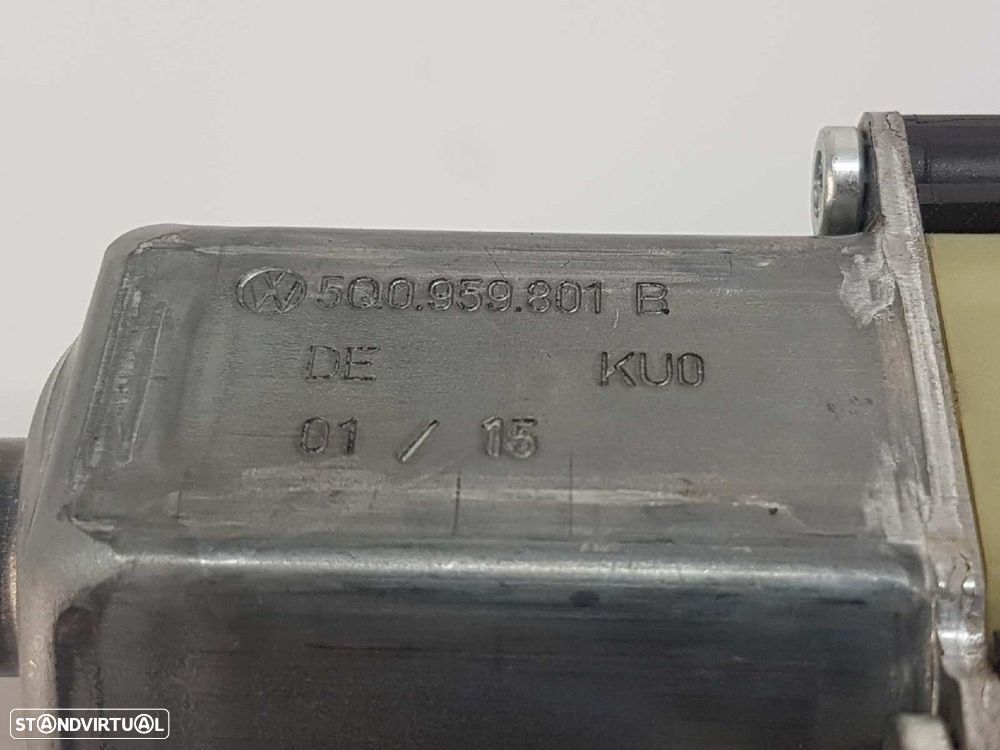 MOTOR ELEVADOR FRENTE DIREITO AUDI A3 SPORTBACK (8VA) ATTRACTION - 2