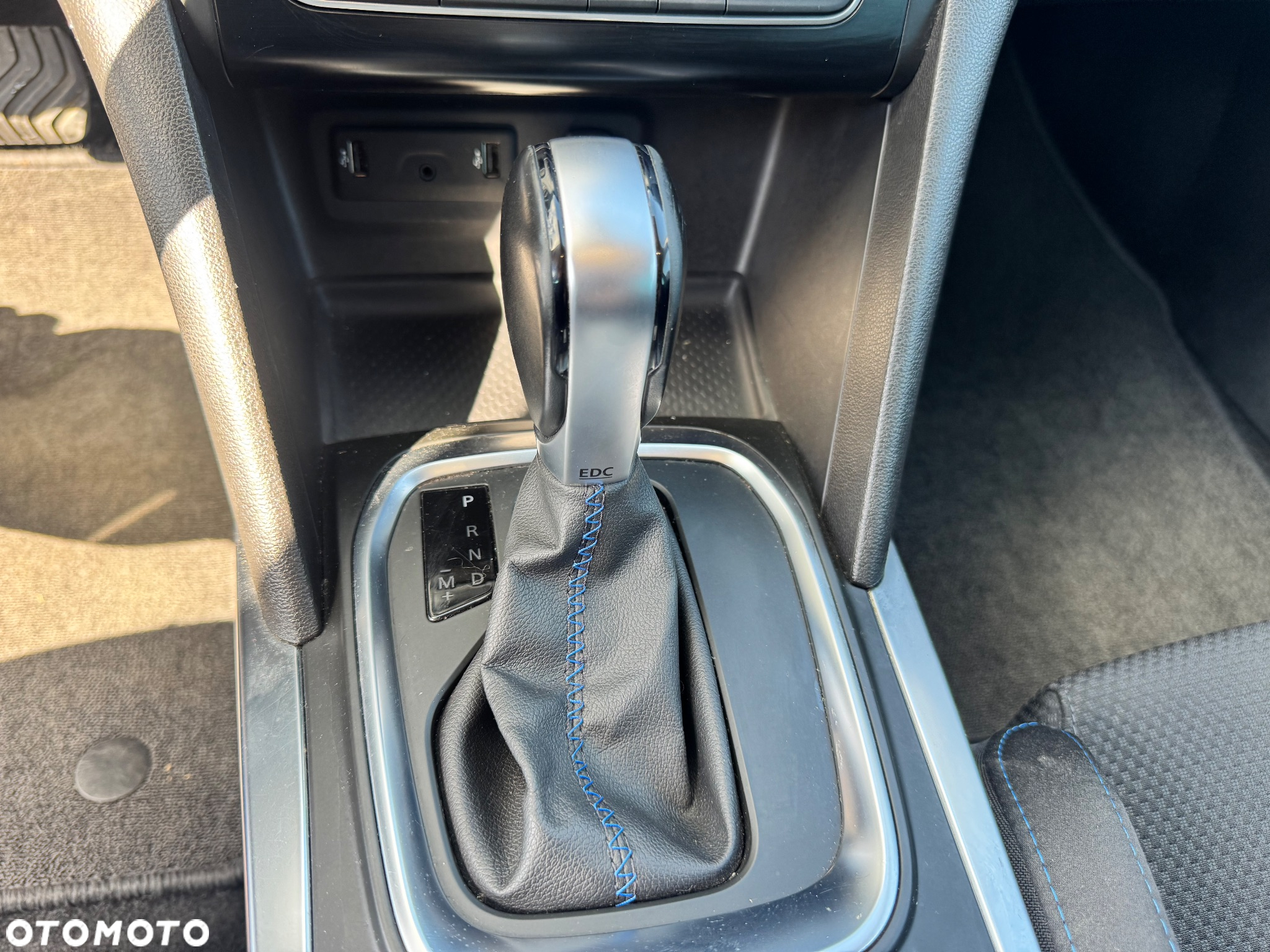Renault Megane BLUE dCi 150 EDC GT LINE - 25