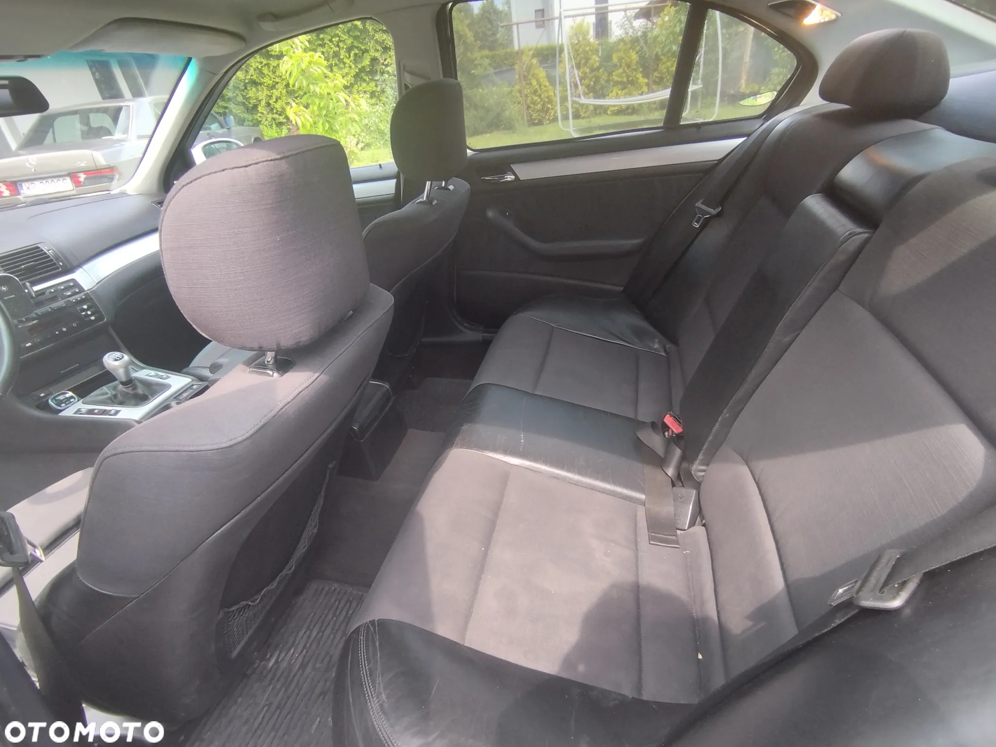 BMW Seria 3 328i - 7