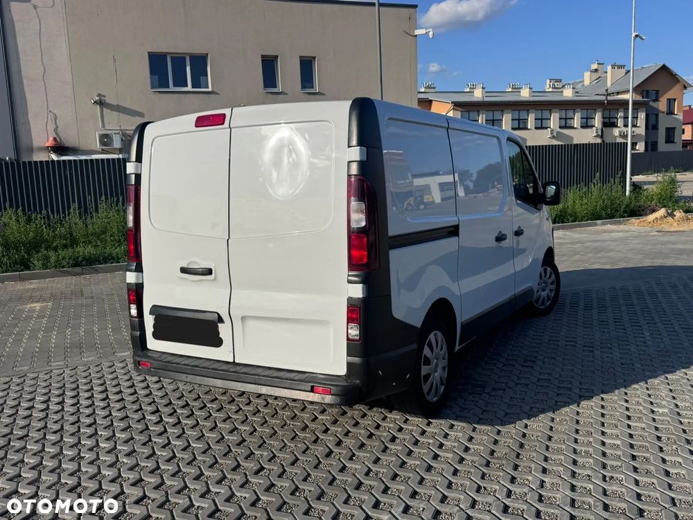 Renault Traffic - 11