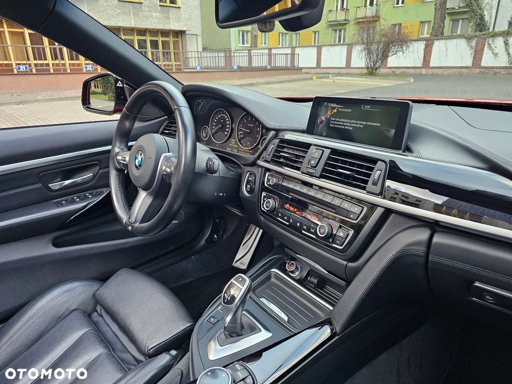 BMW Seria 4 428i xDrive Sport Line - 31