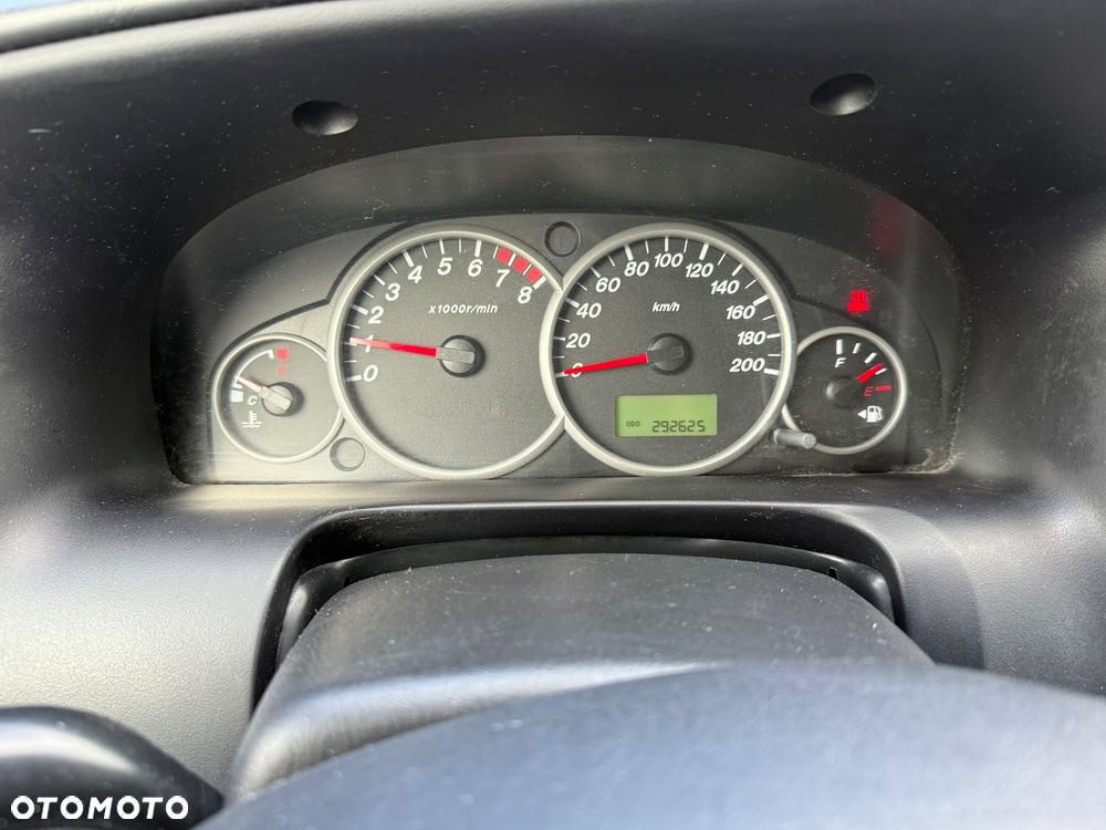 Mazda Tribute 4x4 Comfort - 2