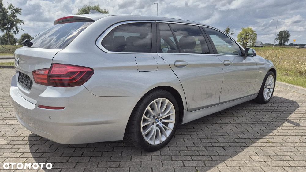 BMW Seria 5 525d xDrive Sport-Aut - 5