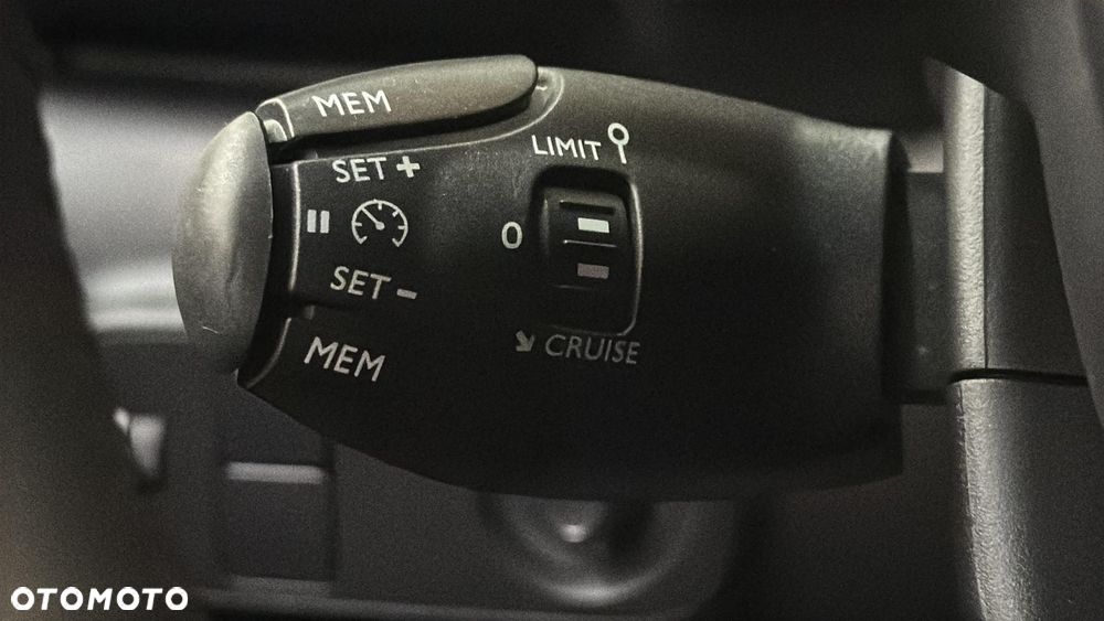 Citroën C3 1.2 PureTech Max EAT6 - 27