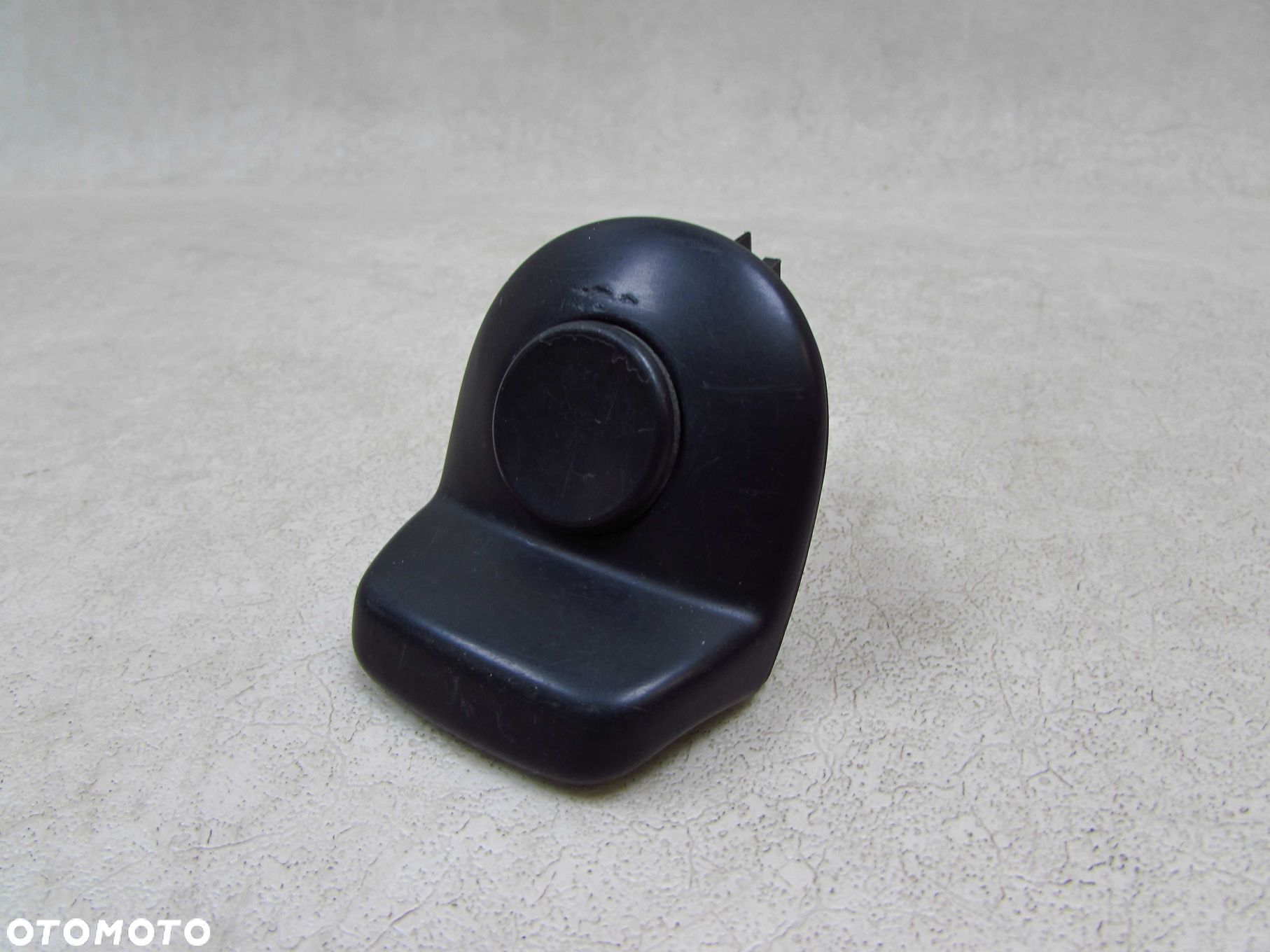 VW UP! Mii CITIGO 12-19 KLAMKA PRZYCISK MIKROSTYK KLAPY BAGAZNIKA TYL 1S0827566 - 1