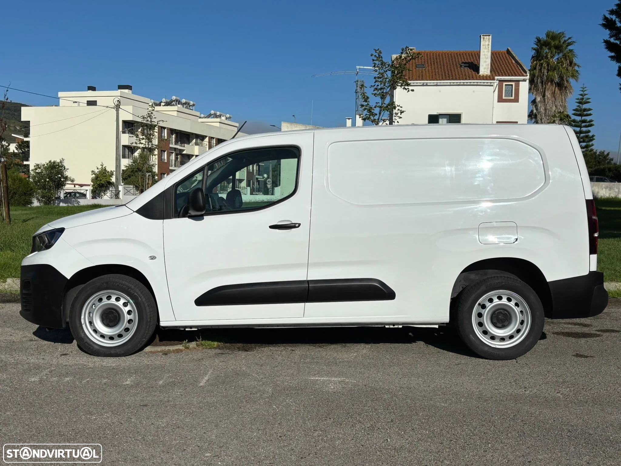Peugeot Partner 1.5 BlueHDi PREMIUM LONGA / IVA / AC - 20