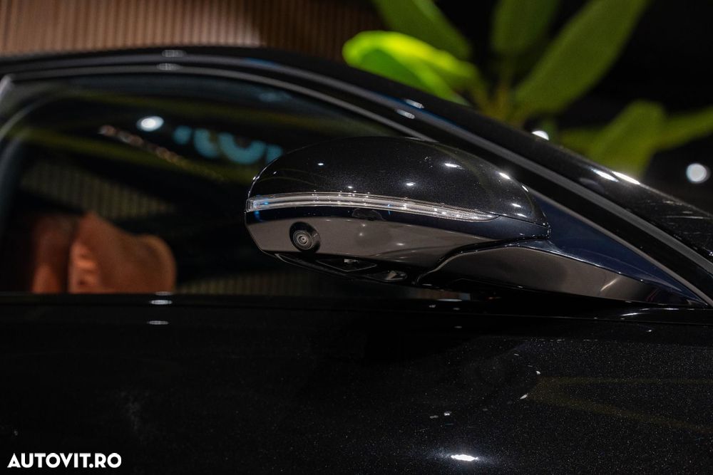 Mercedes-Benz S - 21