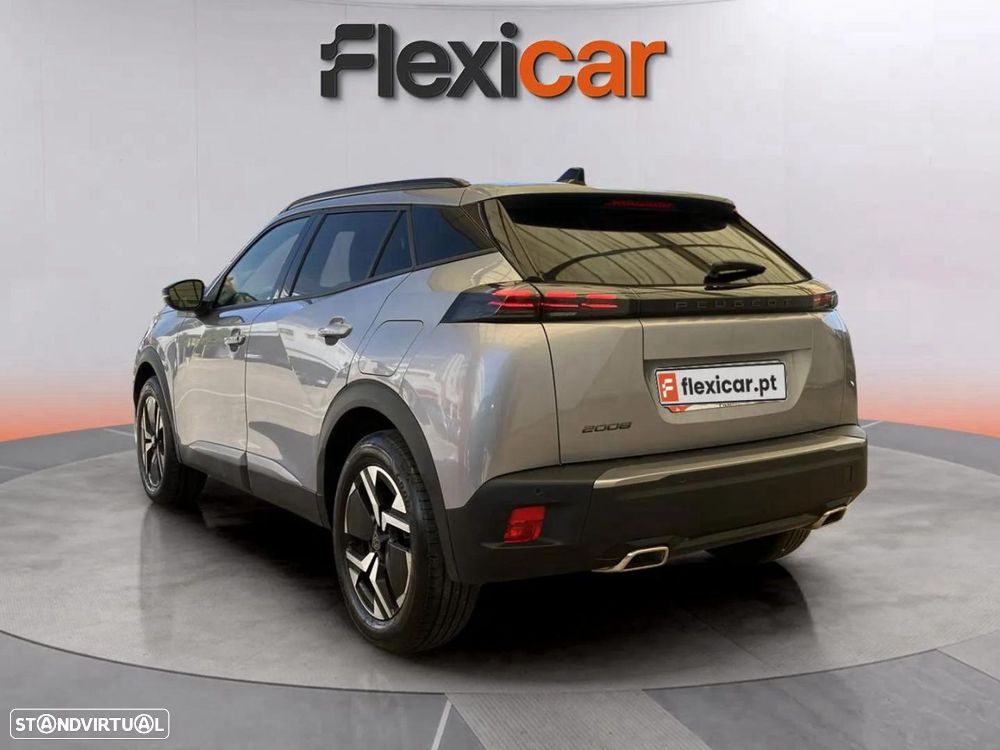 Peugeot 2008 1.2 PureTech Allure EAT8 - 7