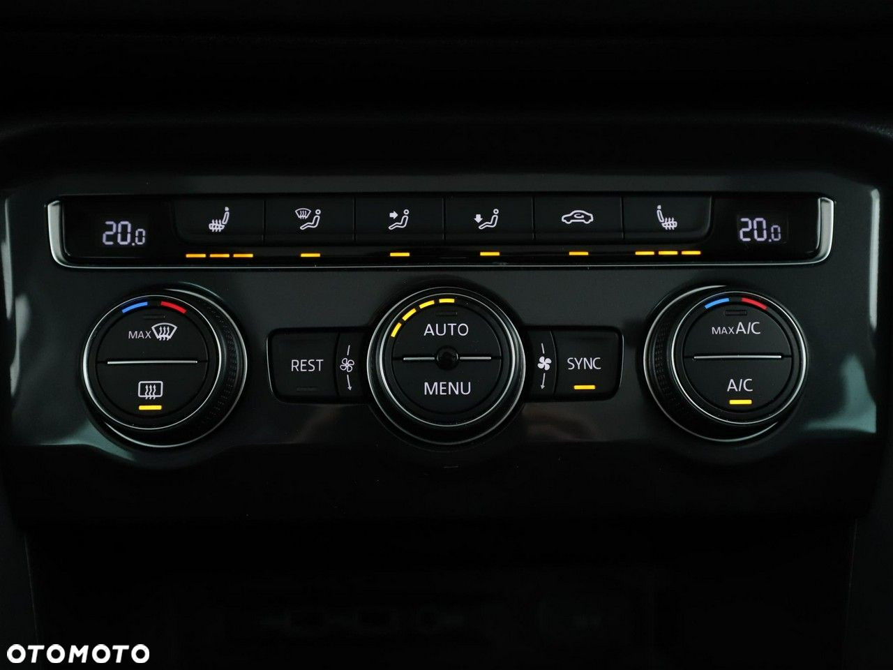Volkswagen Tiguan 2.0 TSI 4Mot R-Line DSG - 29