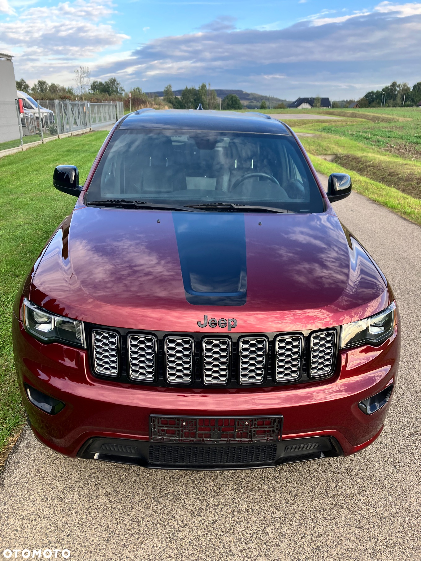 Jeep Grand Cherokee - 10