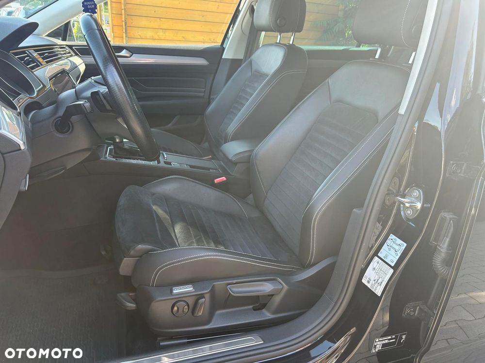 Volkswagen Passat - 17