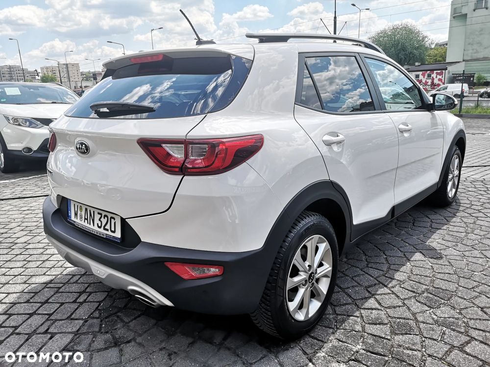 Kia Stonic 1.2 L - 2