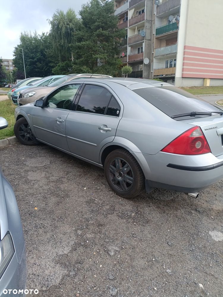 Ford Mondeo - 2