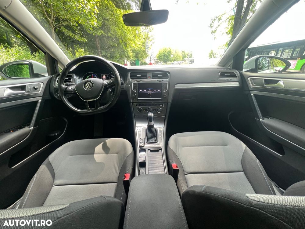Volkswagen Golf e-Golf - 7