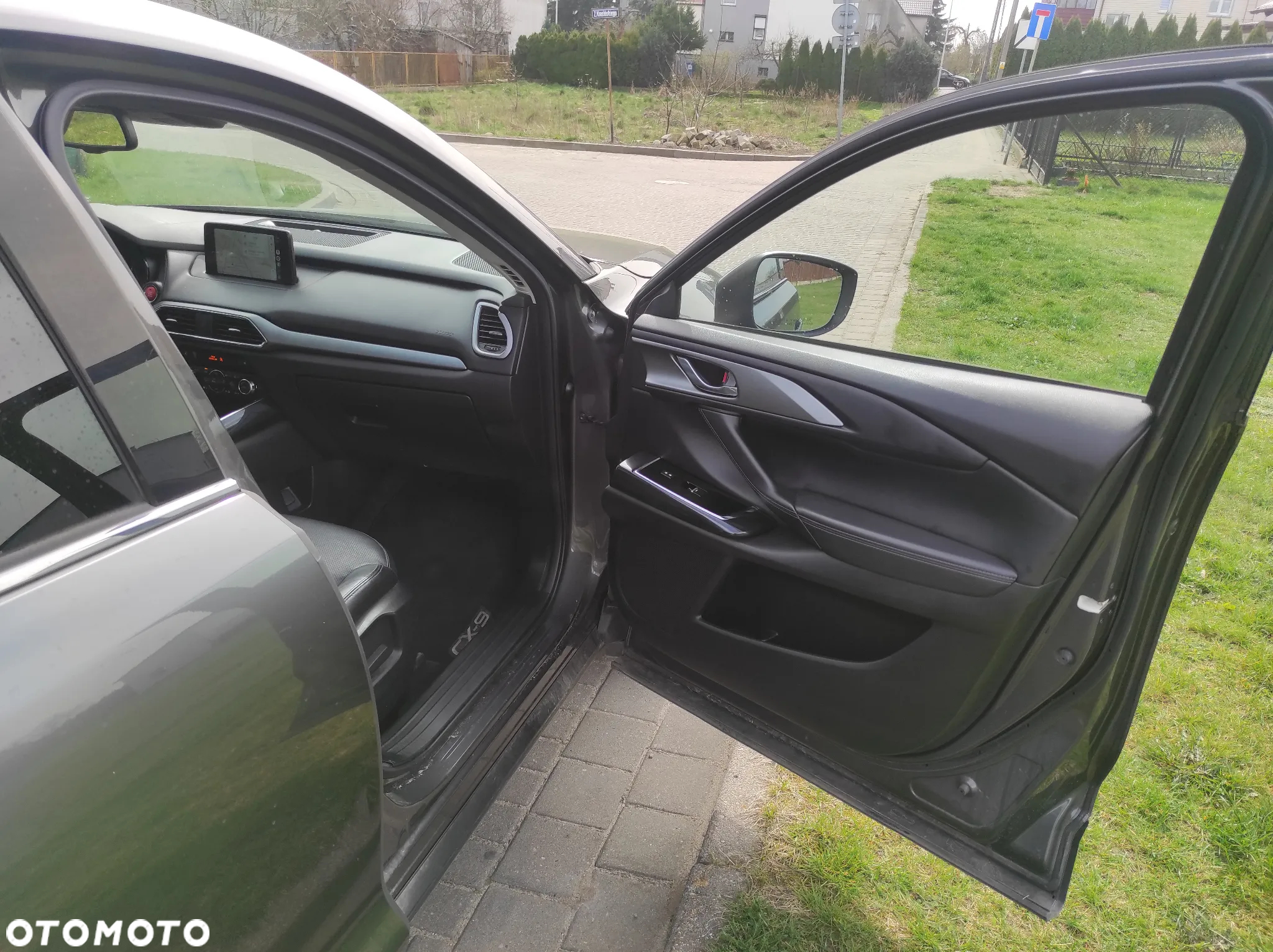 Mazda CX-9 - 9