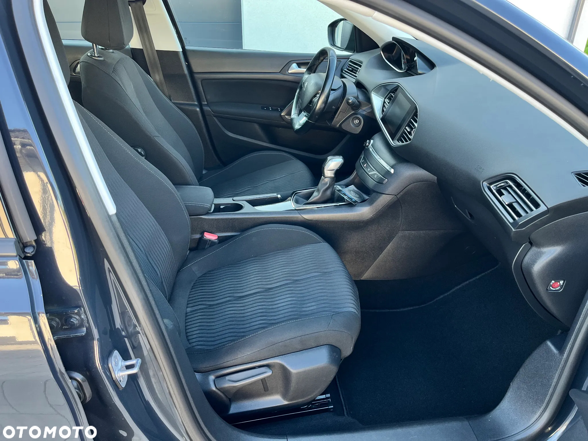 Peugeot 308 SW 1.6 BlueHDi Access S&S - 14