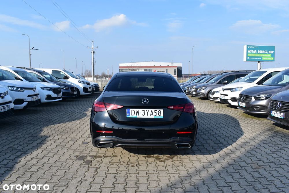 Mercedes-Benz Klasa C 300 d mHEV AMG - 9