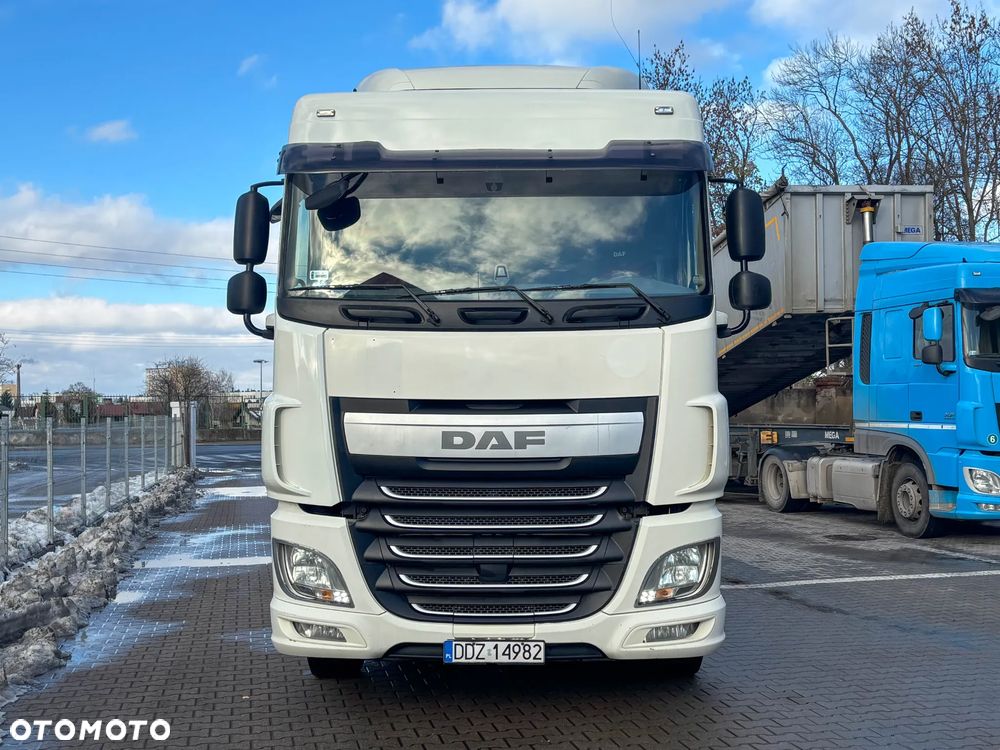 DAF XF 460, 106 - 9