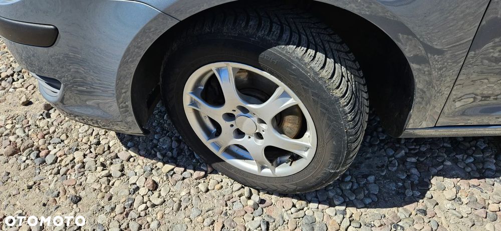 Volkswagen Touran - 7