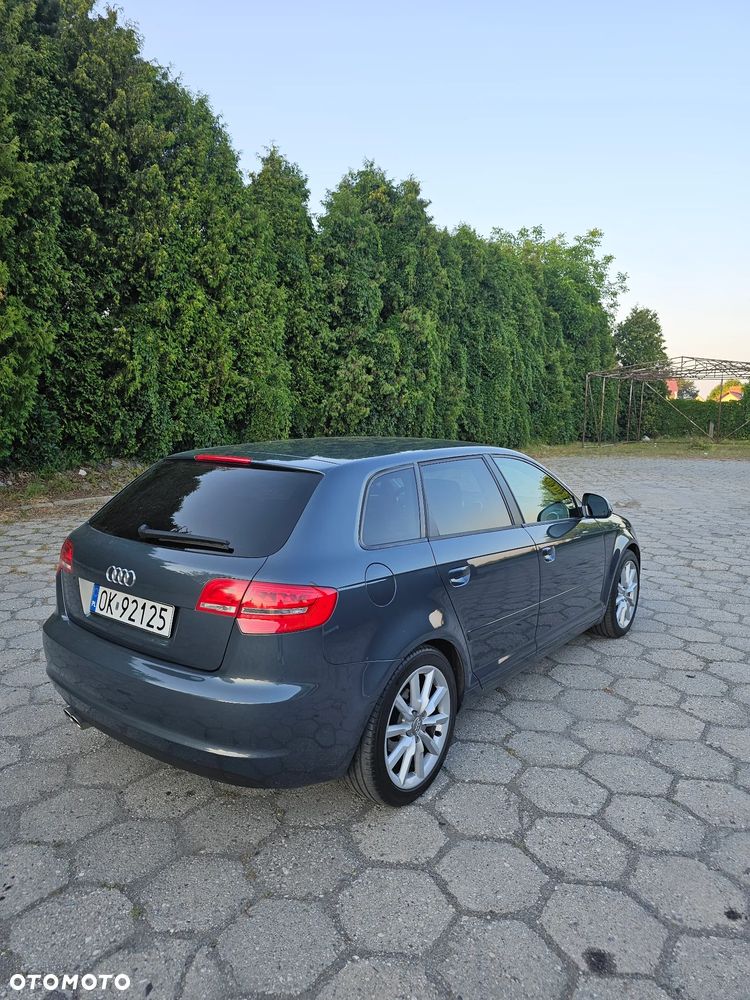 Audi A3 Sportback 2.0 TDI Ambiente - 3