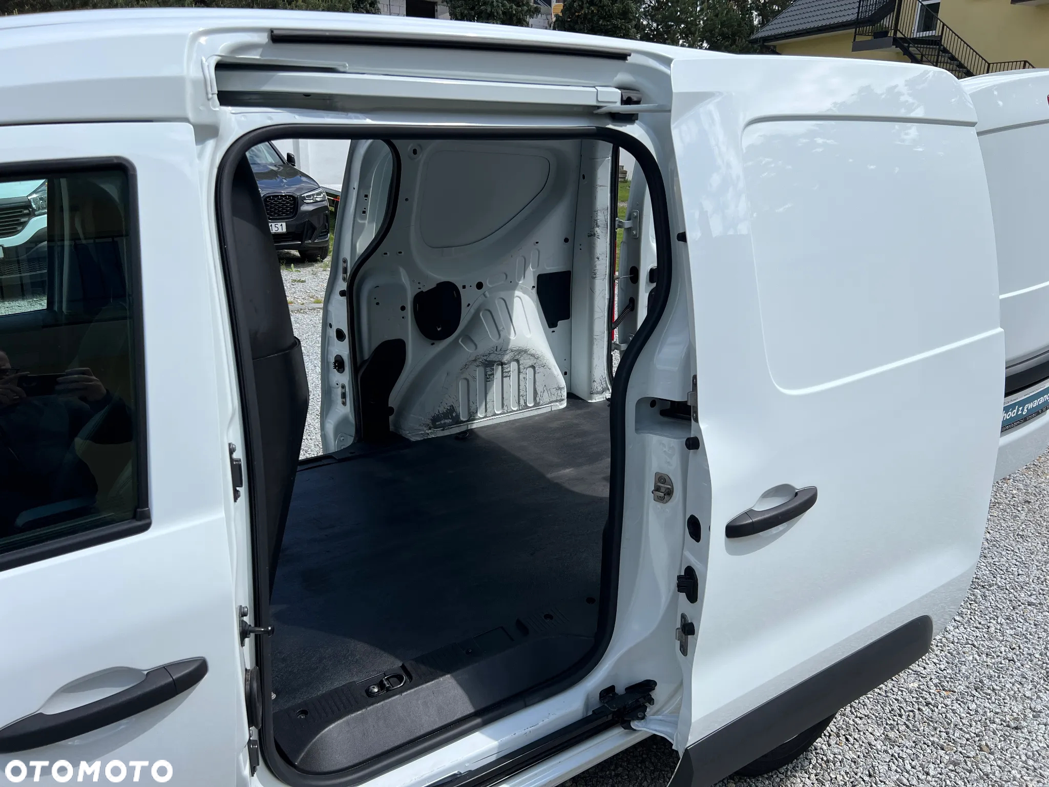 Renault Express 1.3 TCe Bogate wyposażenie FV23% - 36