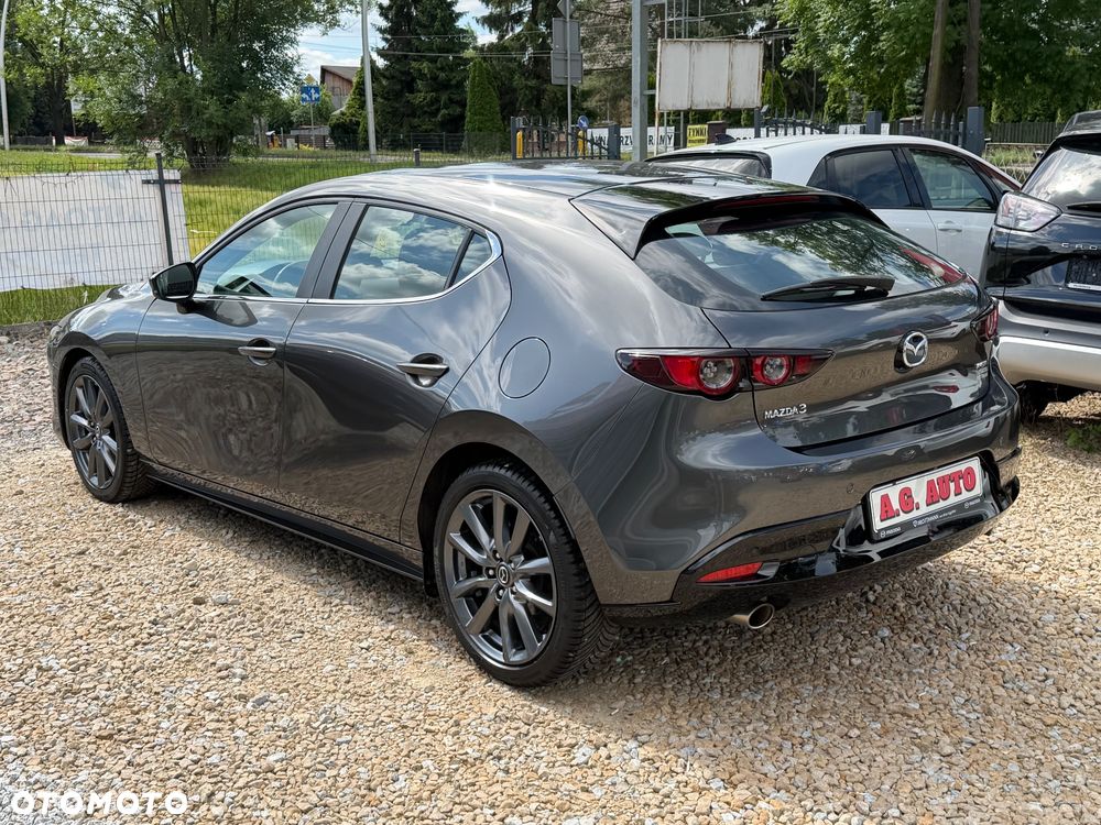 Mazda 3 - 6