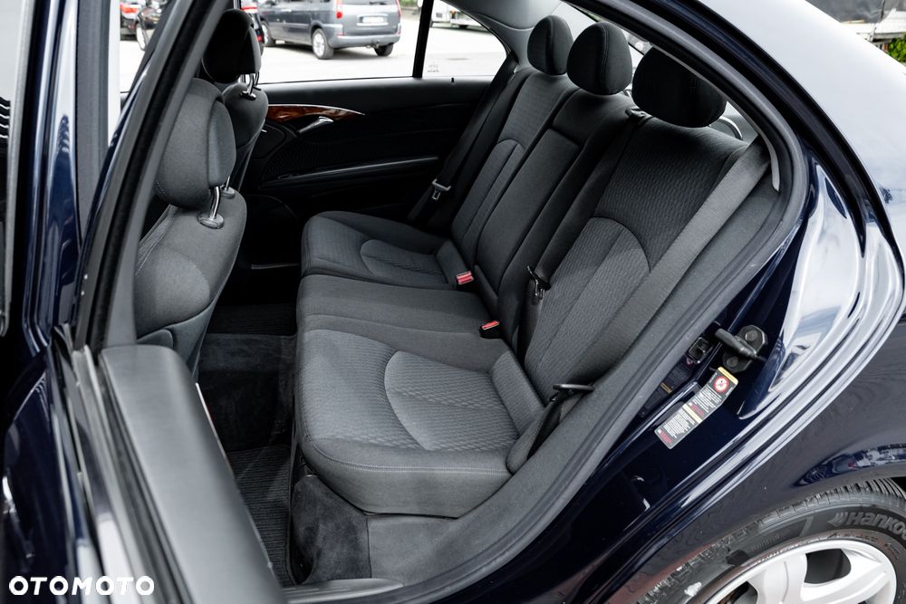Mercedes-Benz Klasa E 200 Kompressor Automatik Elegance Sport Edition - 22