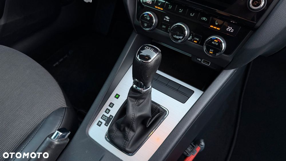 Skoda Octavia 1.5 TSI ACT DSG Style - 24