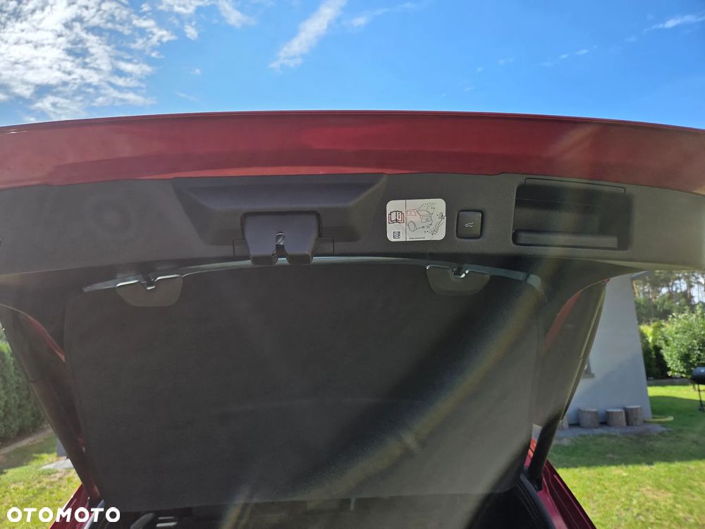 Ford Kuga 1.5 EcoBoost FWD ST-Line X - 13