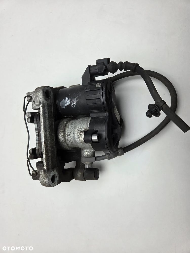 FORD FOCUS MK4 ZACISK HAMULCOWY PRAWY TYŁ NX61-2D250 - 12